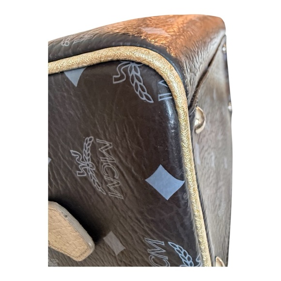 Vintage MCM Visetos Princess Lion Black Boston Bag, Limited Edition - Picture 9 of 14